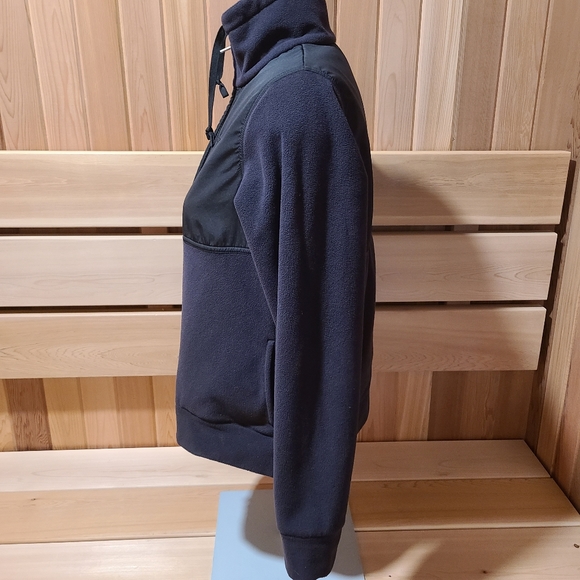 Reebok  Fleece Jacket/ Sz M - Picture 3 of 6